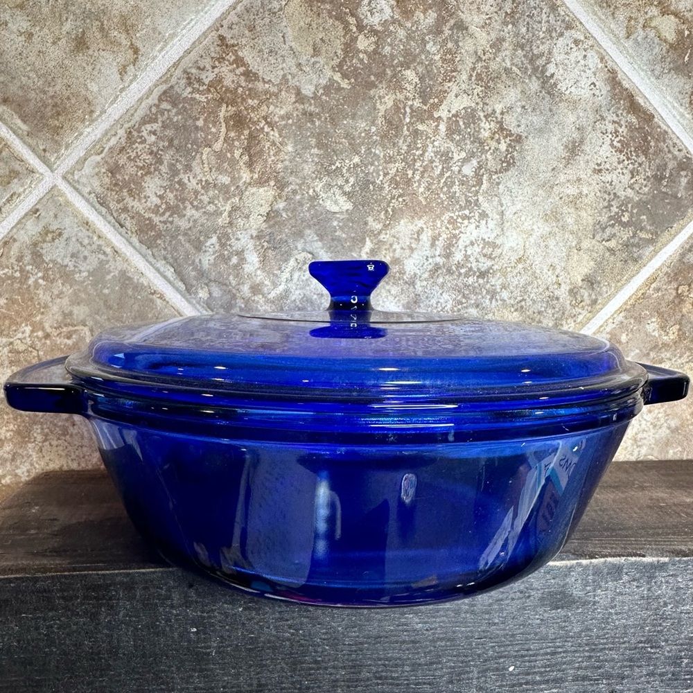 Vintage Anchor Hocking Ovenware Calbolt Blue